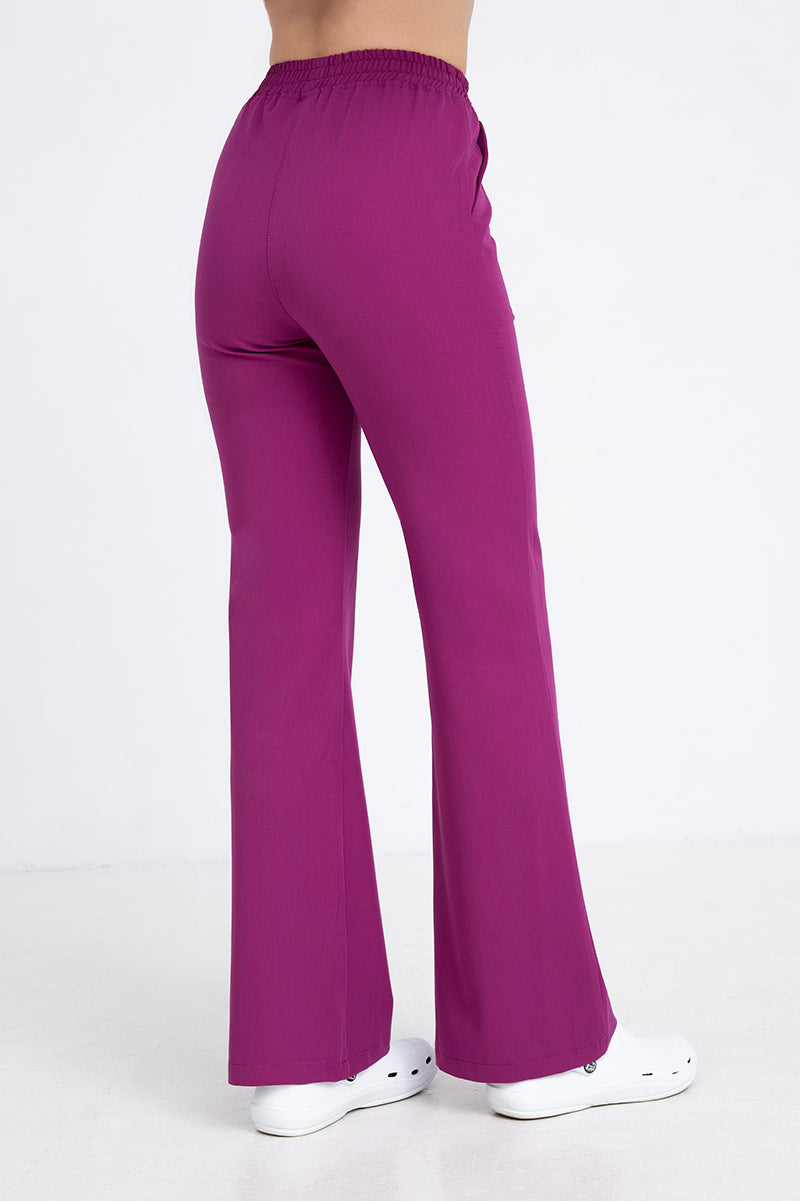 Medyczne spodnie damskie dzwony - kolor rouge