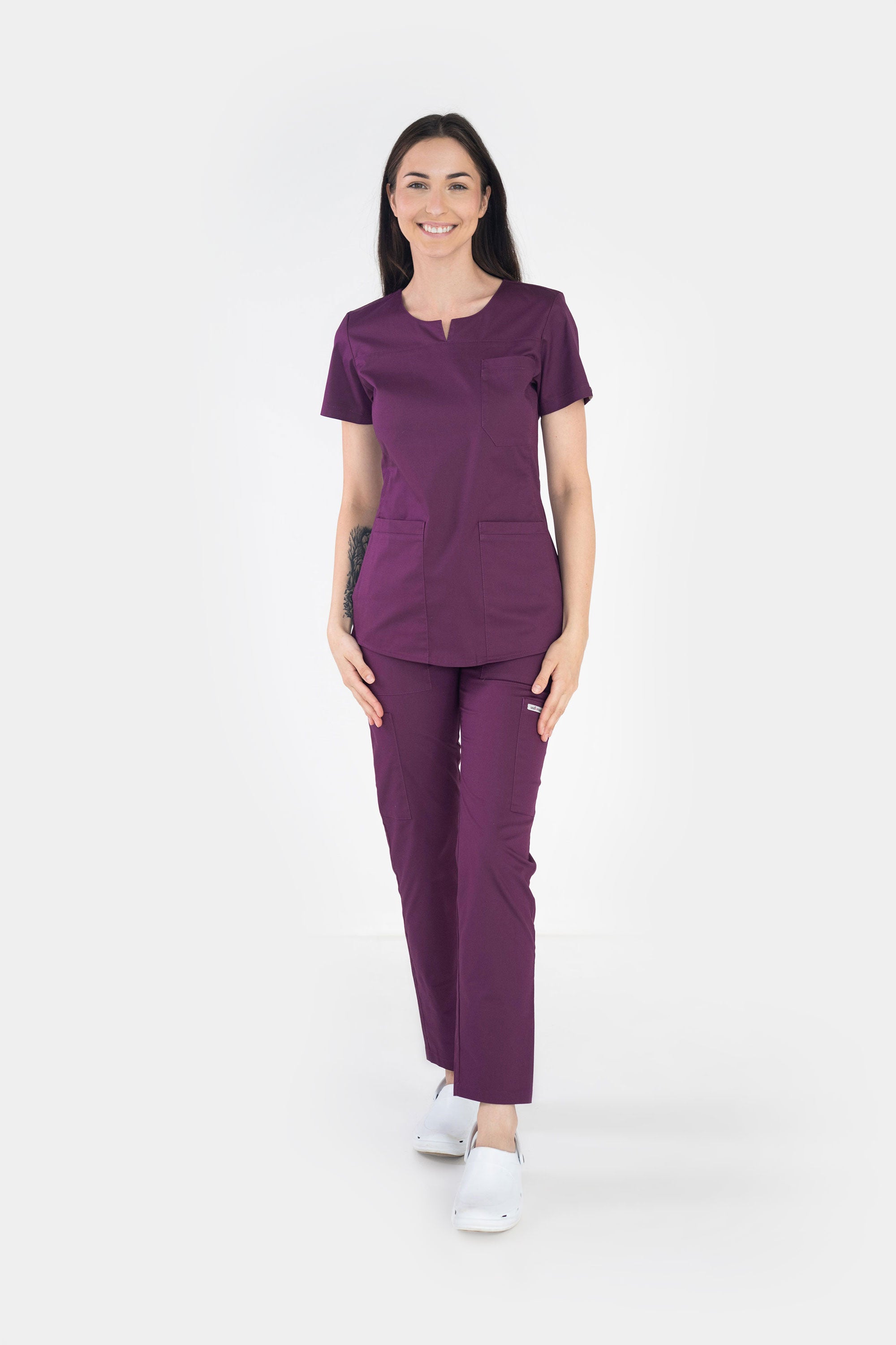 Komplet medyczny damski Coco - kolor jagodowy