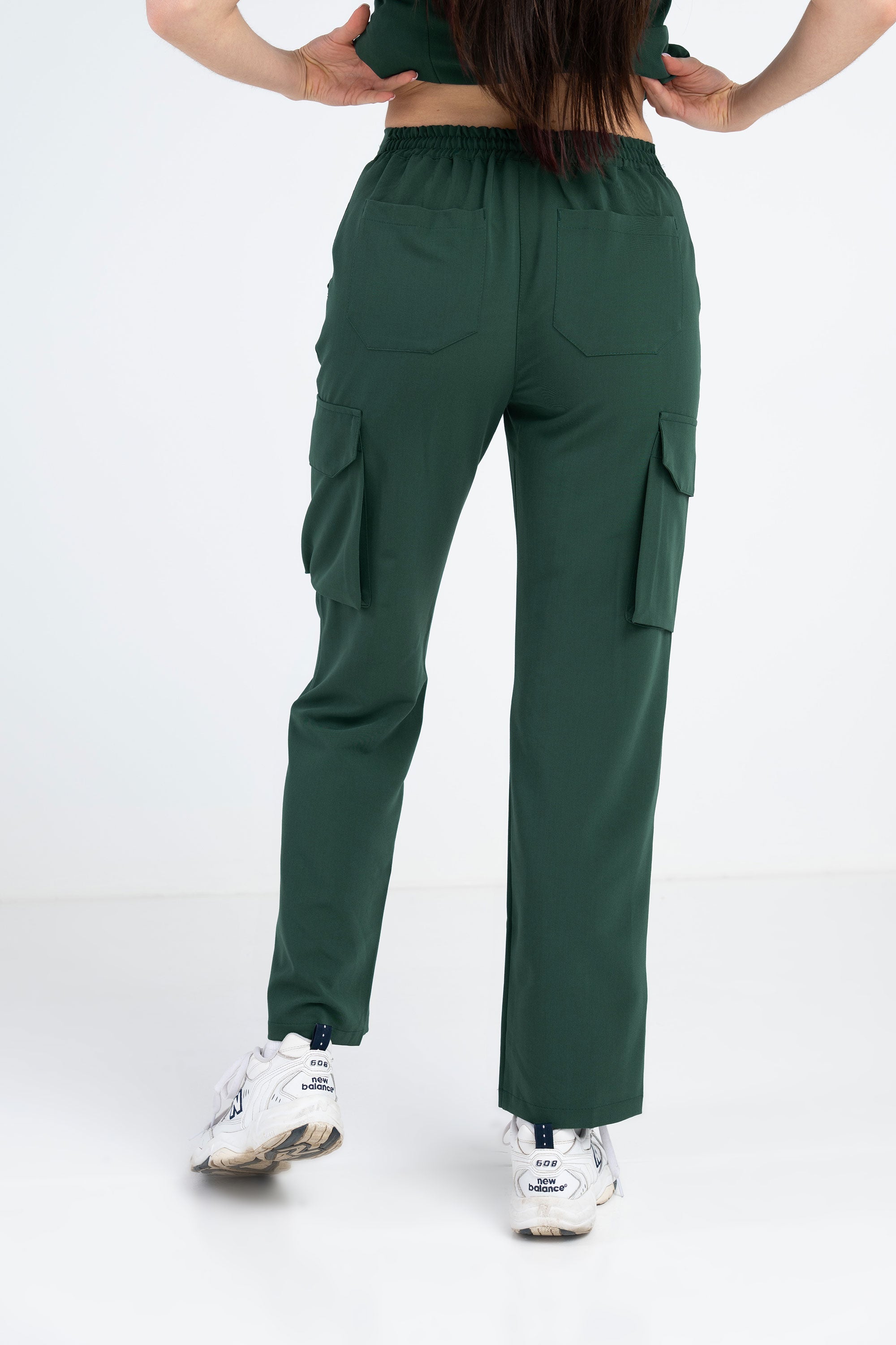 Medyczne spodnie damskie bojówki - kolor dark green